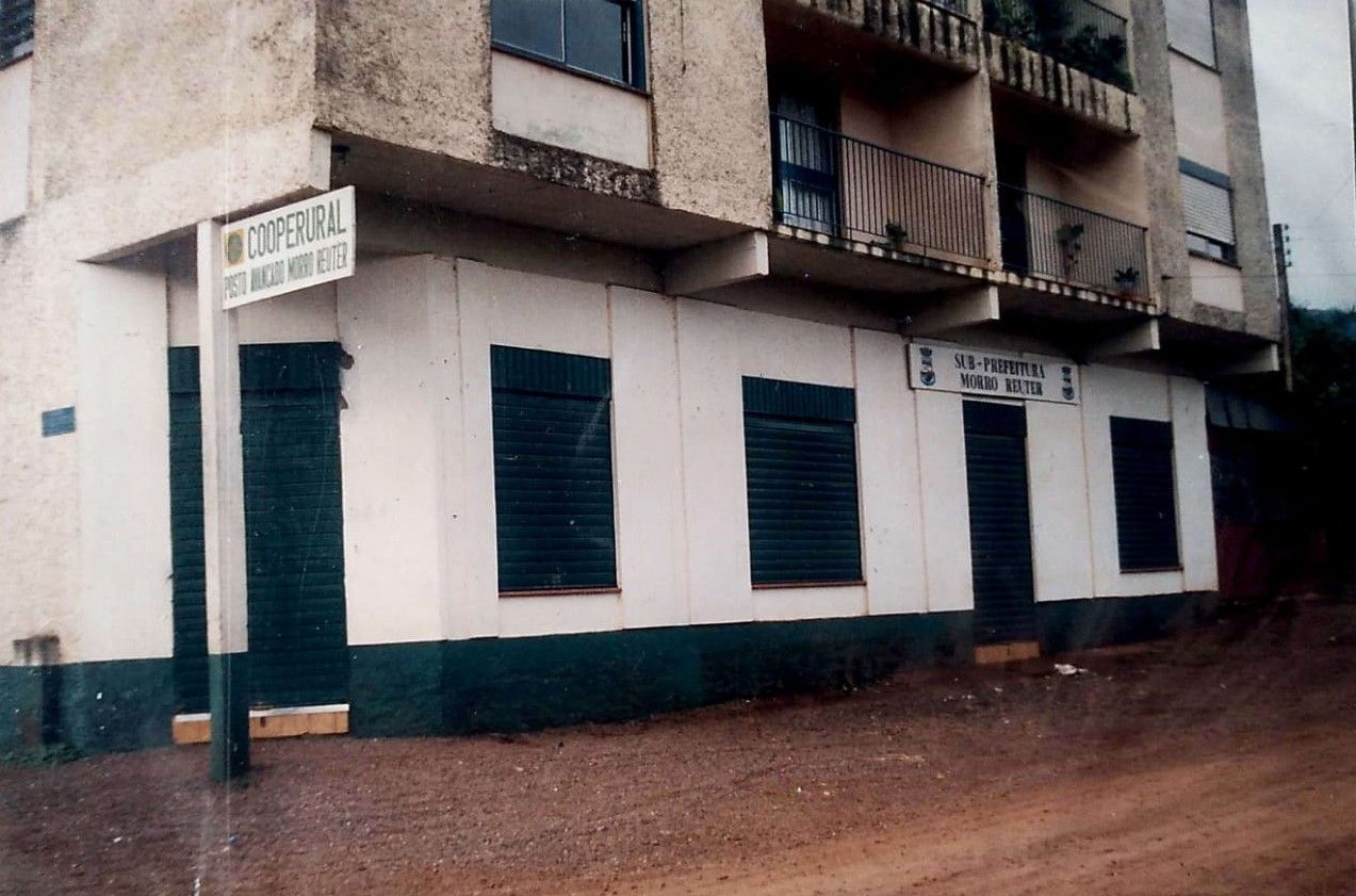 16 - Agência Morro Reuter - Inaugurada em 25 de Julho de 1991.jpg