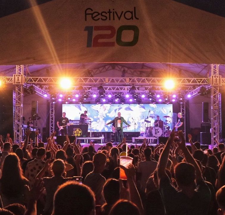 Festival 120 (4).JPG